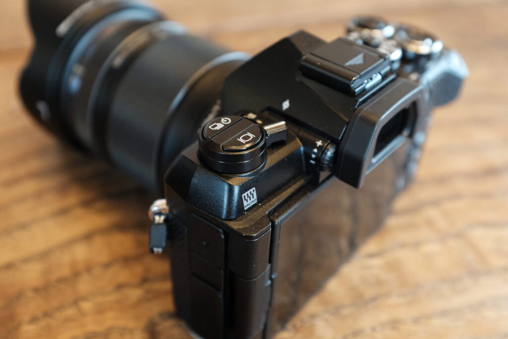 【◎】手ブレ補正は神。スマホのズームとは次元が違う画質