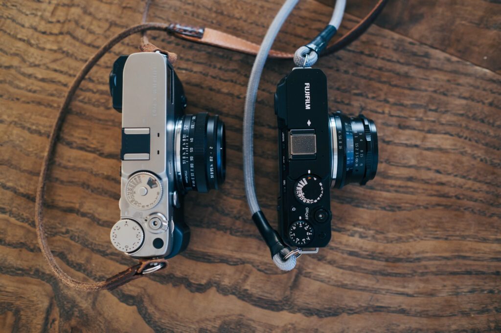 兄弟機？ X-E4とX-Pro3の違いを比較